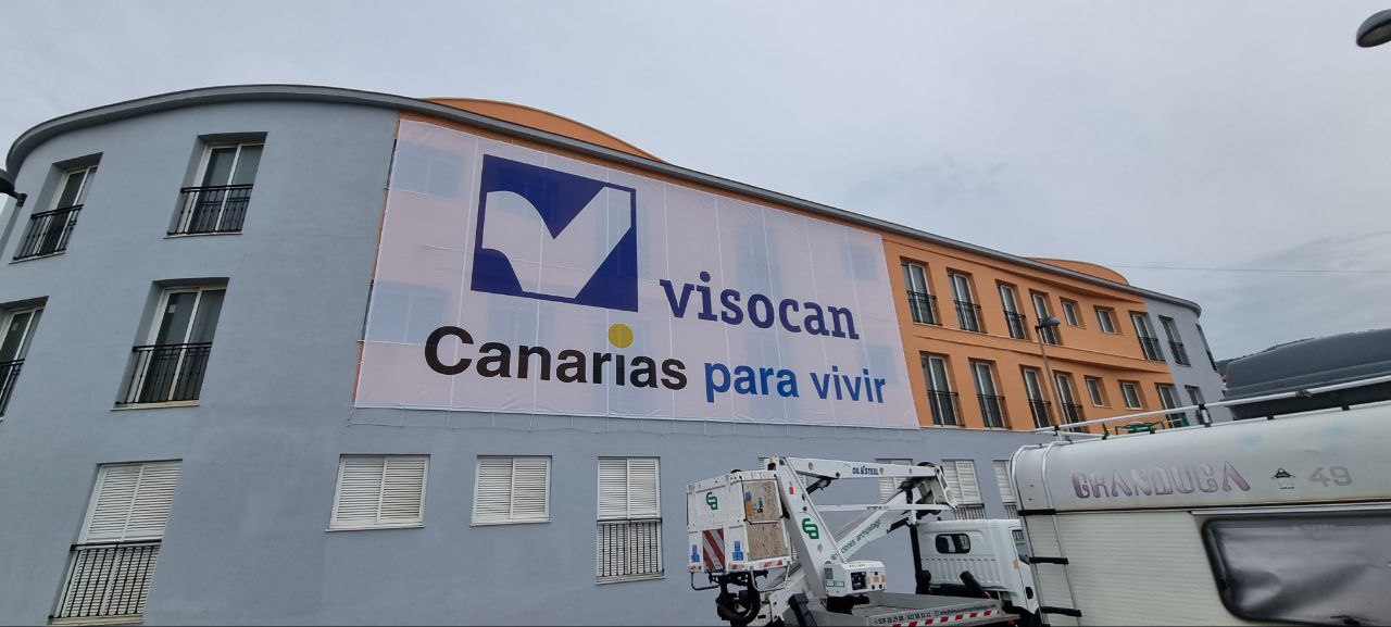 Lona Micoperforada en Gran Formato